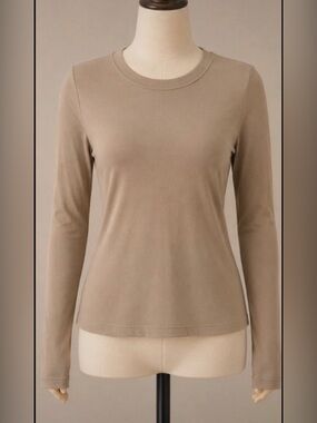 Trendy Queen Tan Oversized Long Sleeve Crewneck Top – Size L